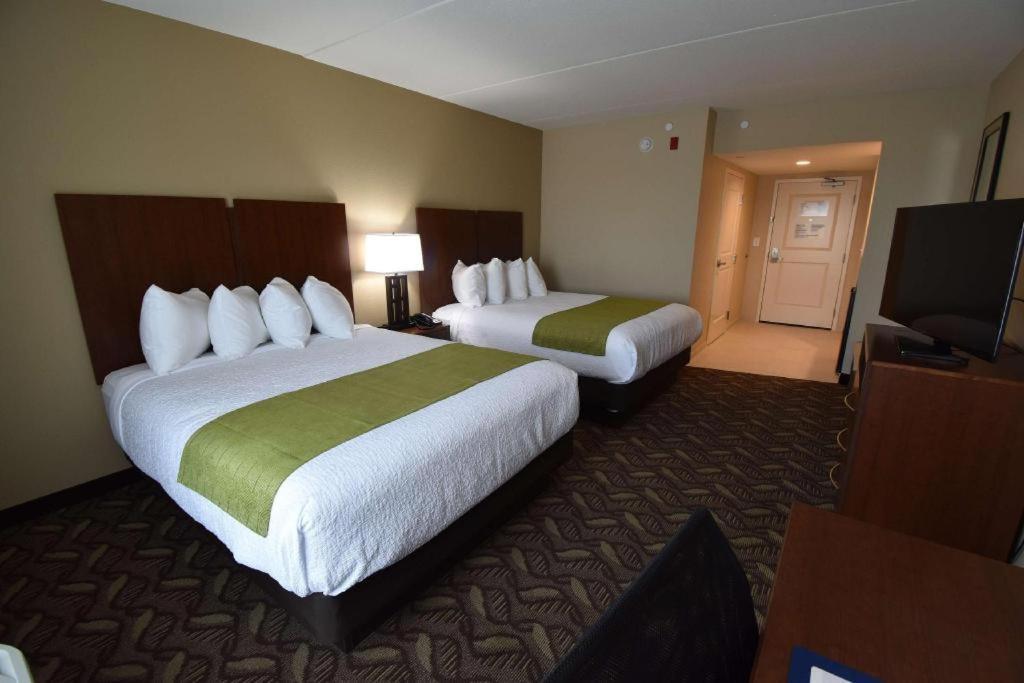 Western Hotel 2*
